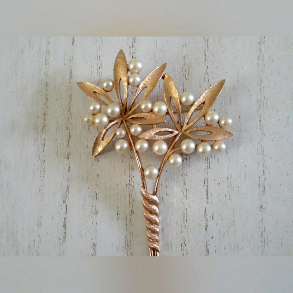 Vtg 50s Crown Trifari Alfred Philippe Faux Pearl Flowers Brooch Pin HUGE! RARE!